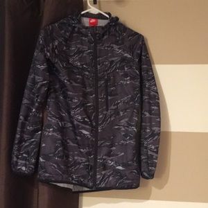Nike wind breaker